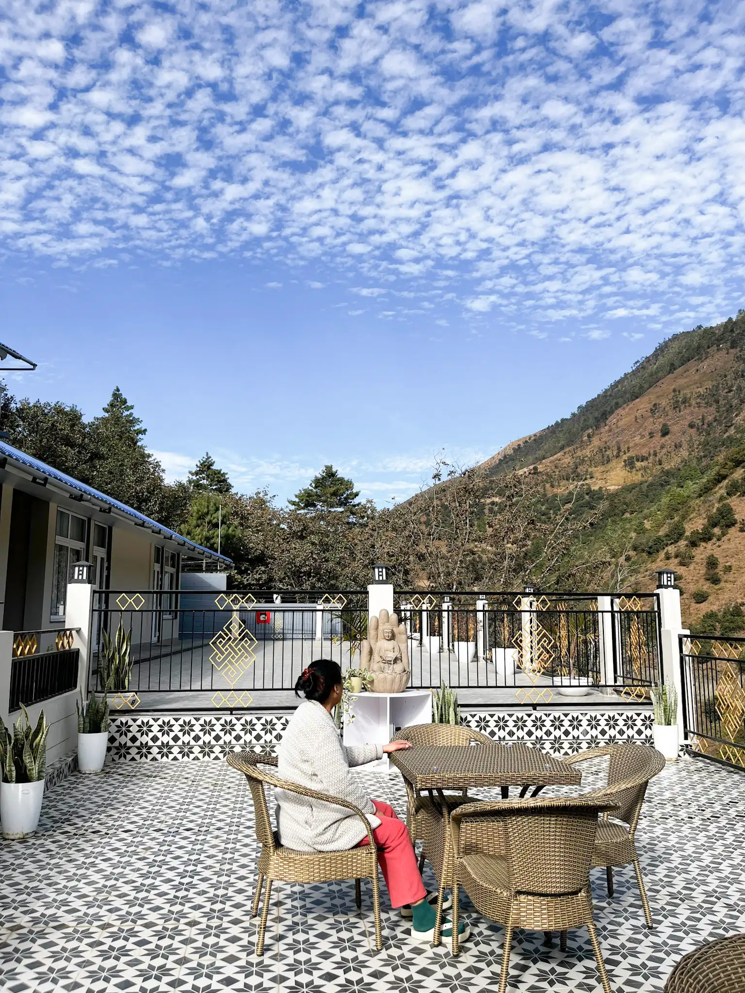 Guest on open terrace